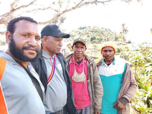 Coordinator monitoring visit during the community rollout. Catholic Diocese of Mendi, Lower Mendi Parish, Southern Highlands. July 2026.